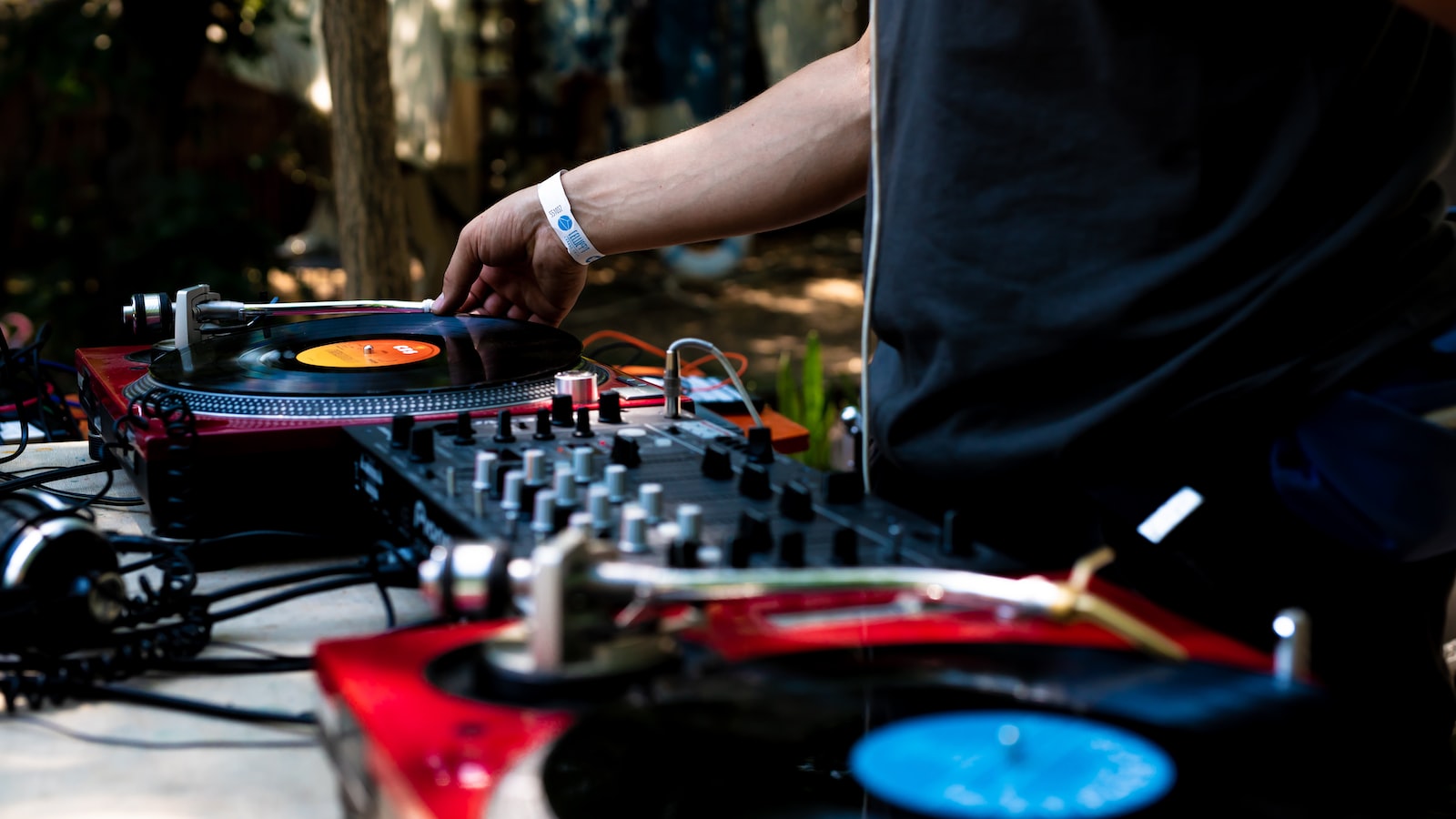 1. Understanding‍ DJ Gear for​ Beginners