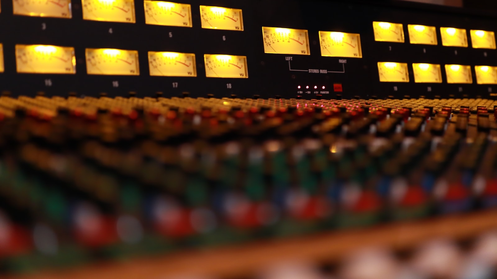 4. Tips⁣ for Getting the Most Out of Your Recording Budget