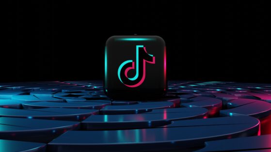 The Integration of Social Platforms with Streaming: TikTok, Instagram, and More